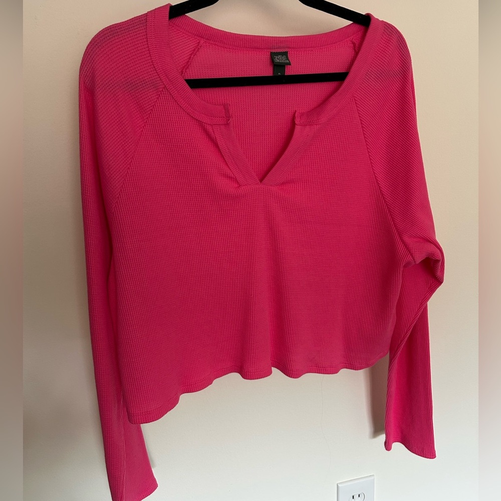 NWOT LONG SLEEVE TOP